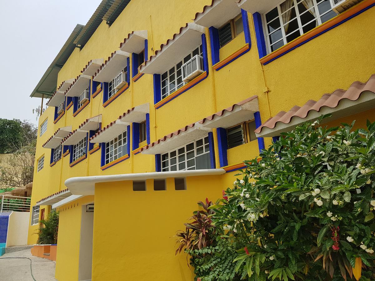 Hotel Bahia Ixtapa  Exterior photo